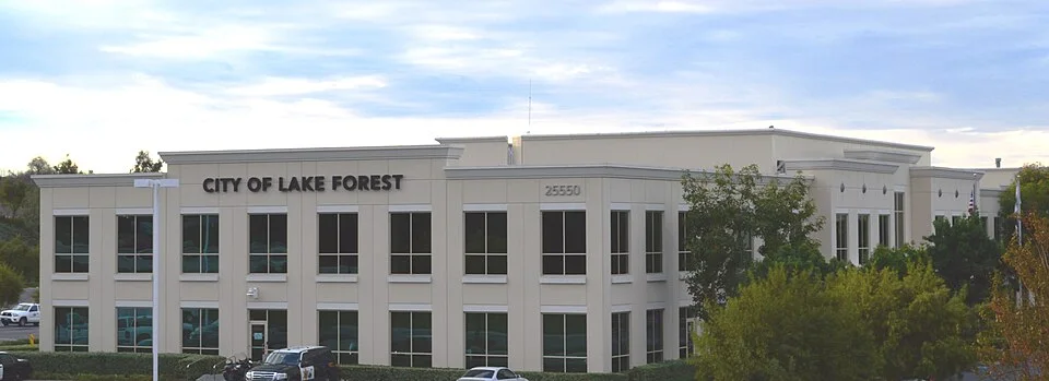 Lake Forest public buildings — real photograph